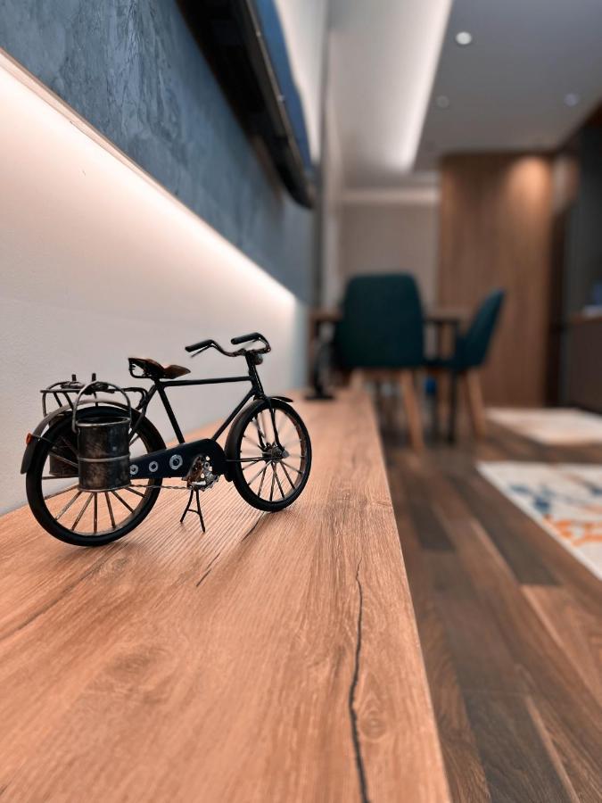 Erg Apartments 티라나 외부 사진